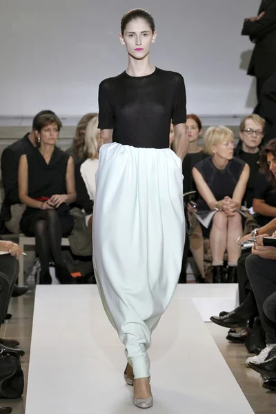 Look 17